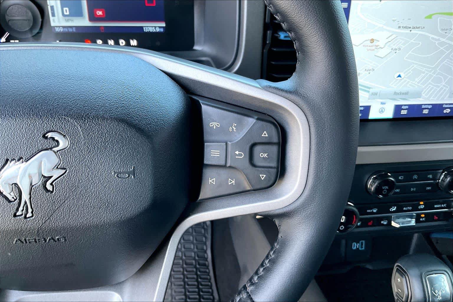 Used 2024 Ford Bronco Wildtrak AWD/4WD image 21