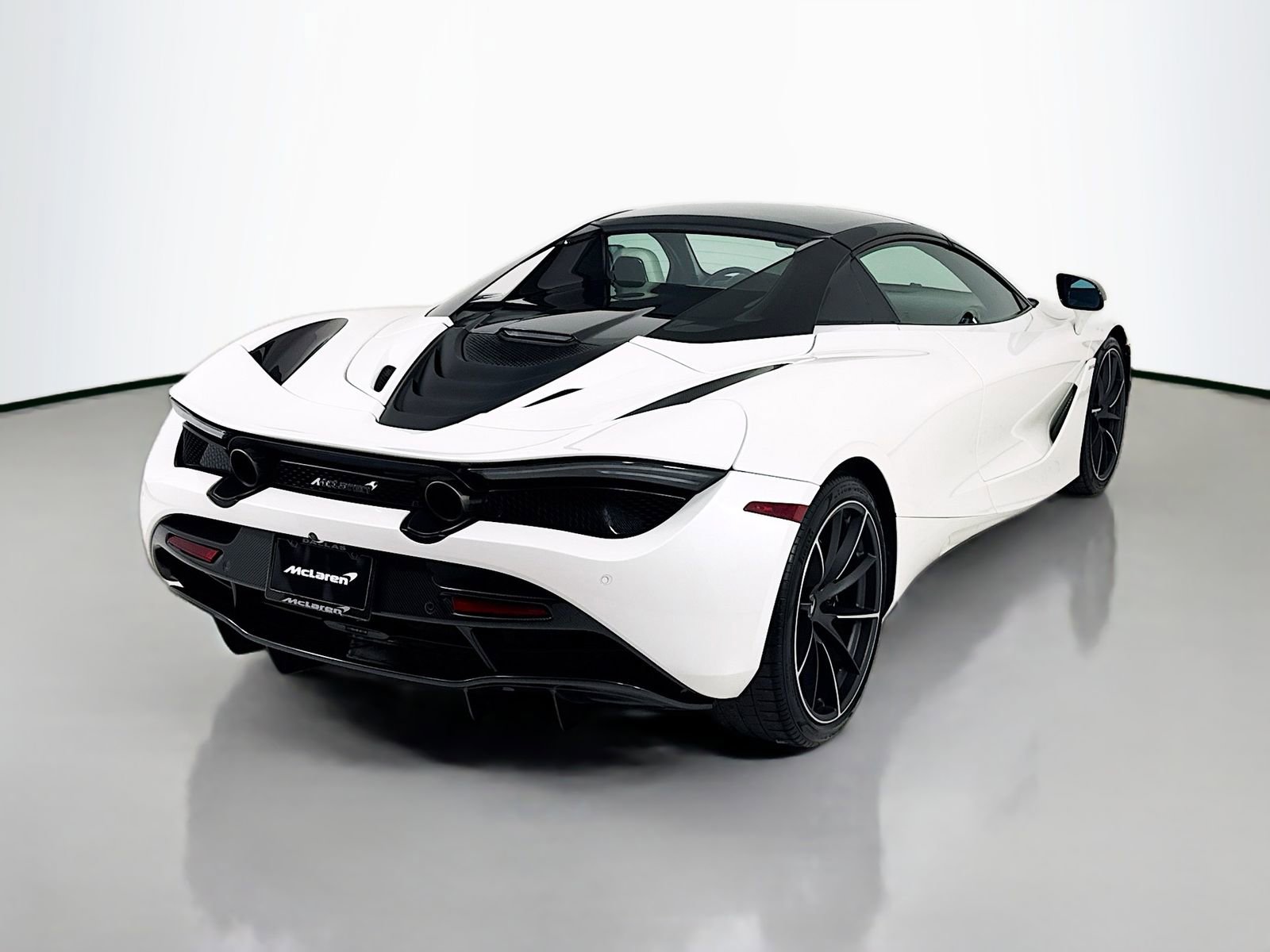 Used 2020 McLaren 720S Spider image 7