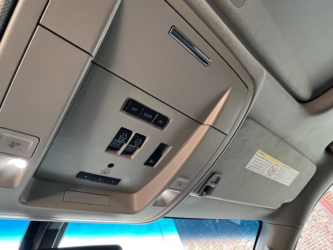 Used 2015 Chevrolet Silverado 3500 LTZ image 21