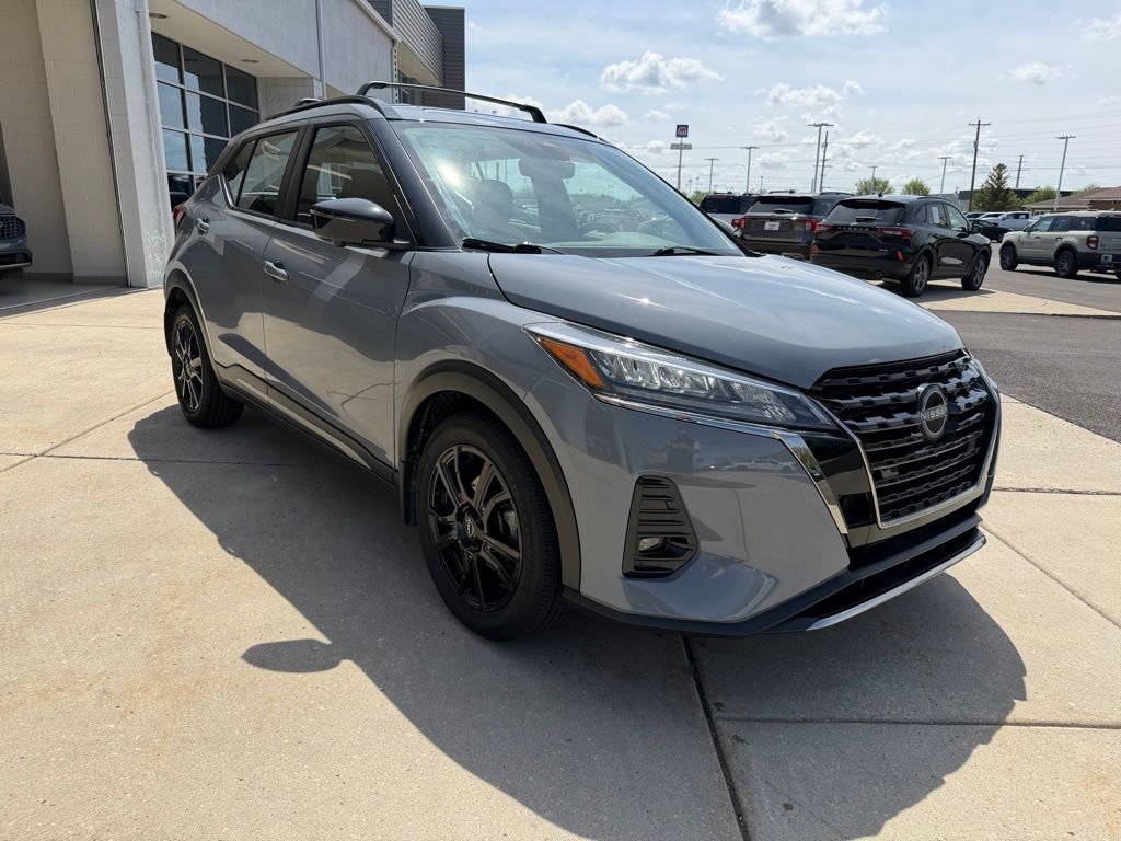 Used 2023 Nissan Kicks SR w/ Interior Electronics Package image 2