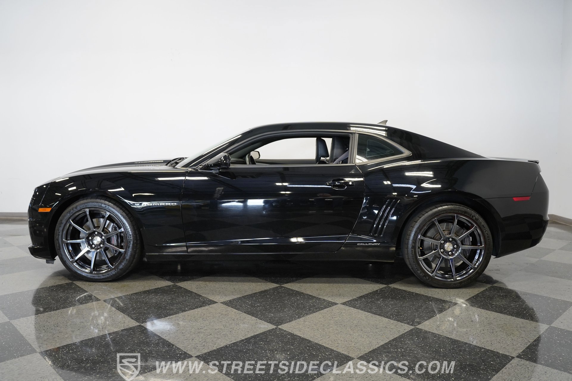 Used 2011 Chevrolet Camaro SS w/ RS Package image 7