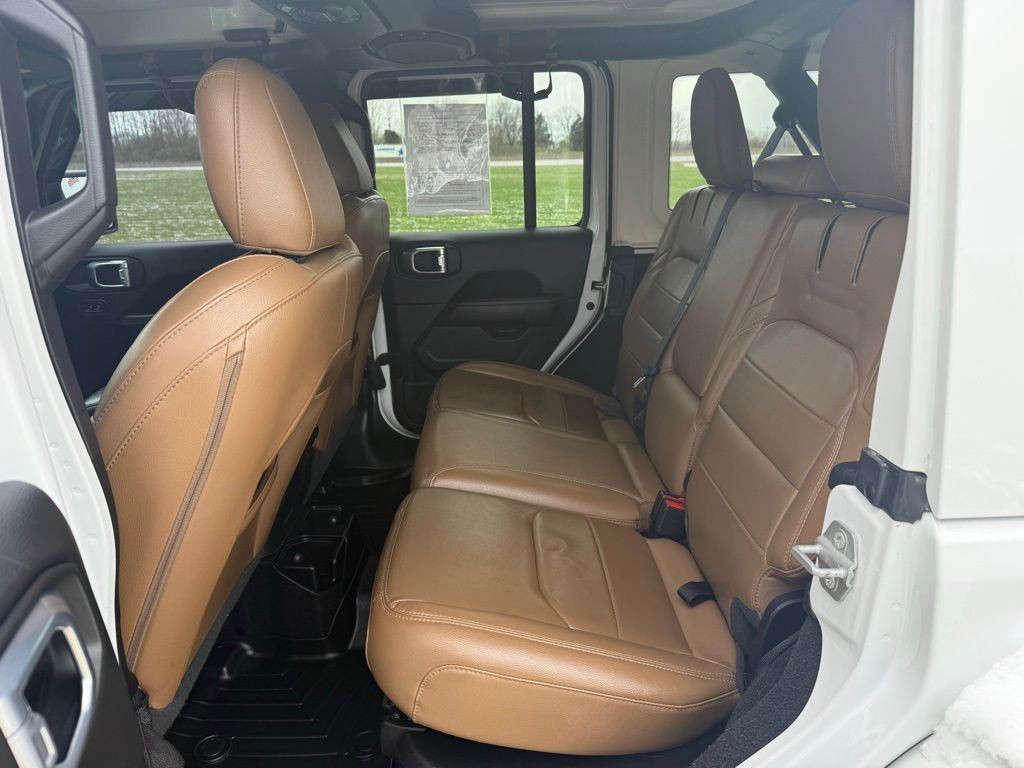 Used 2021 Jeep Wrangler Unlimited Sahara w/ Cold Weather Group image 15