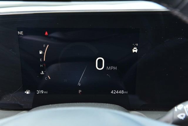 Used 2024 Buick Encore GX Sport Touring image 11