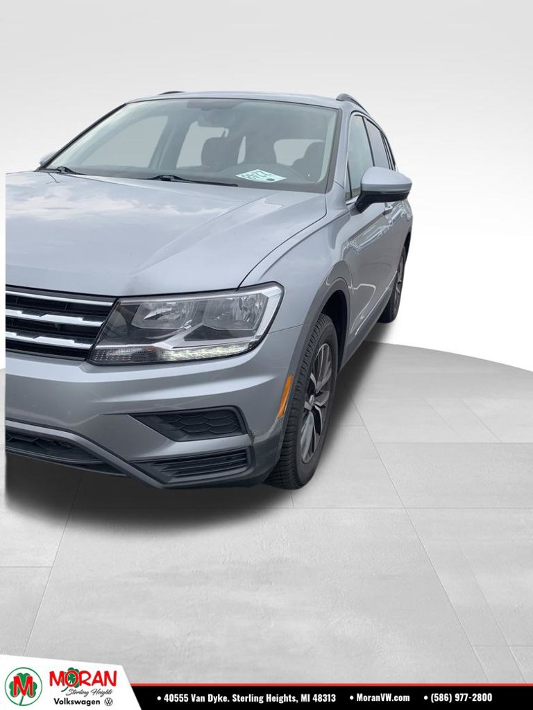 Used 2020 Volkswagen Tiguan SE AWD/4WD image 3