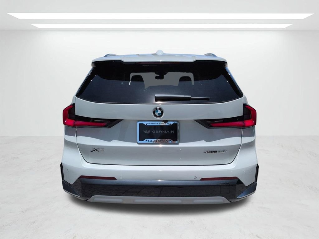 New 2026 BMW X1 xDrive28i w/ Technology Package AWD/4WD image 5