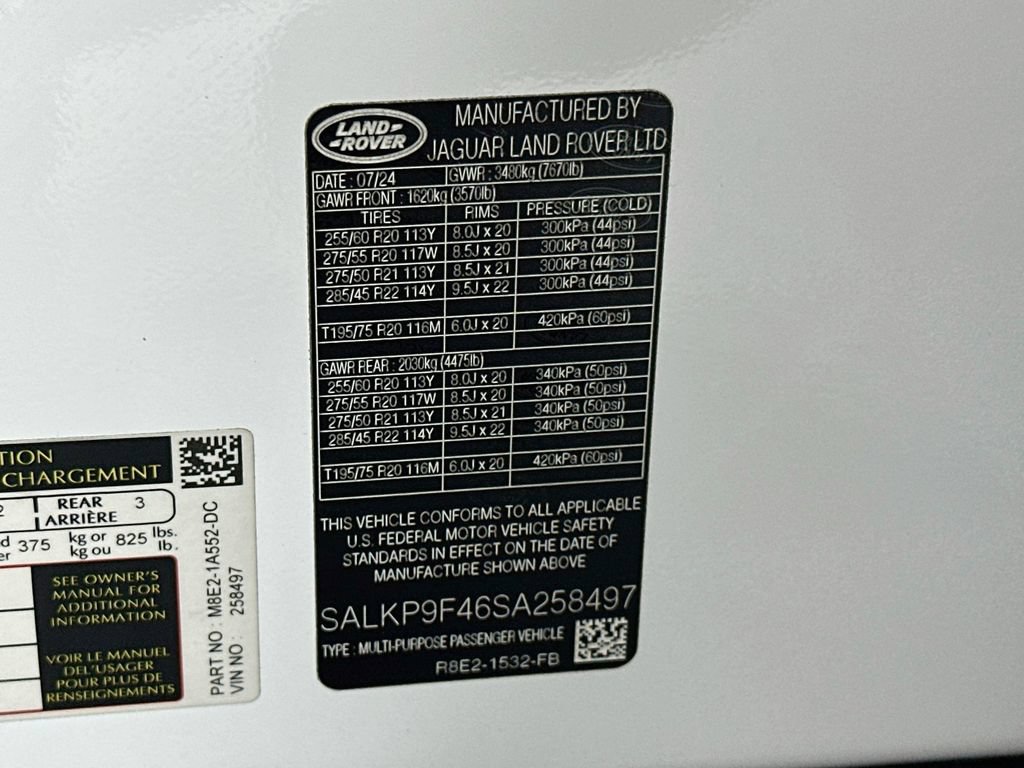 Used 2025 Land Rover Range Rover SE AWD/4WD image 35