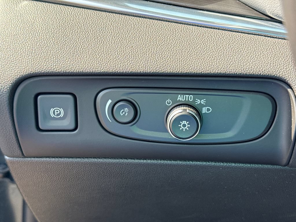 Certified 2018 Buick Enclave Premium w/ Experience Buick Package AWD/4WD image 19