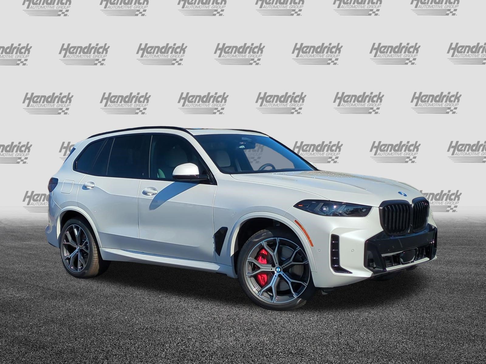 Certified 2026 BMW X5 xDrive50e AWD/4WD image 2