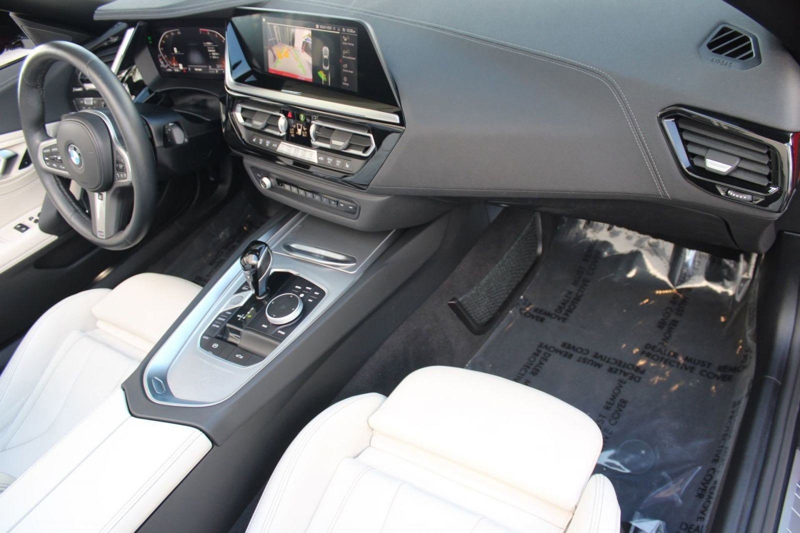 Used 2023 BMW Z4 sDrive30i w/ Premium Package image 34