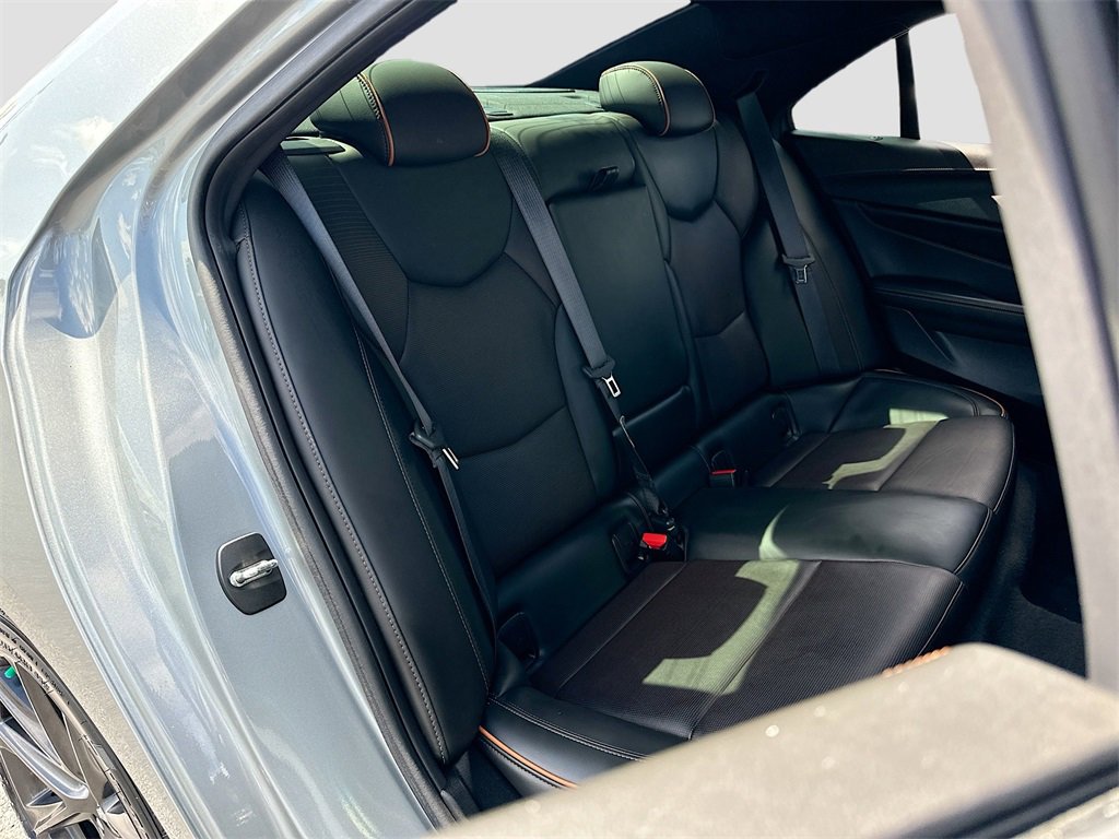 Used 2023 Cadillac CT4 V w/ Technology Package image 27