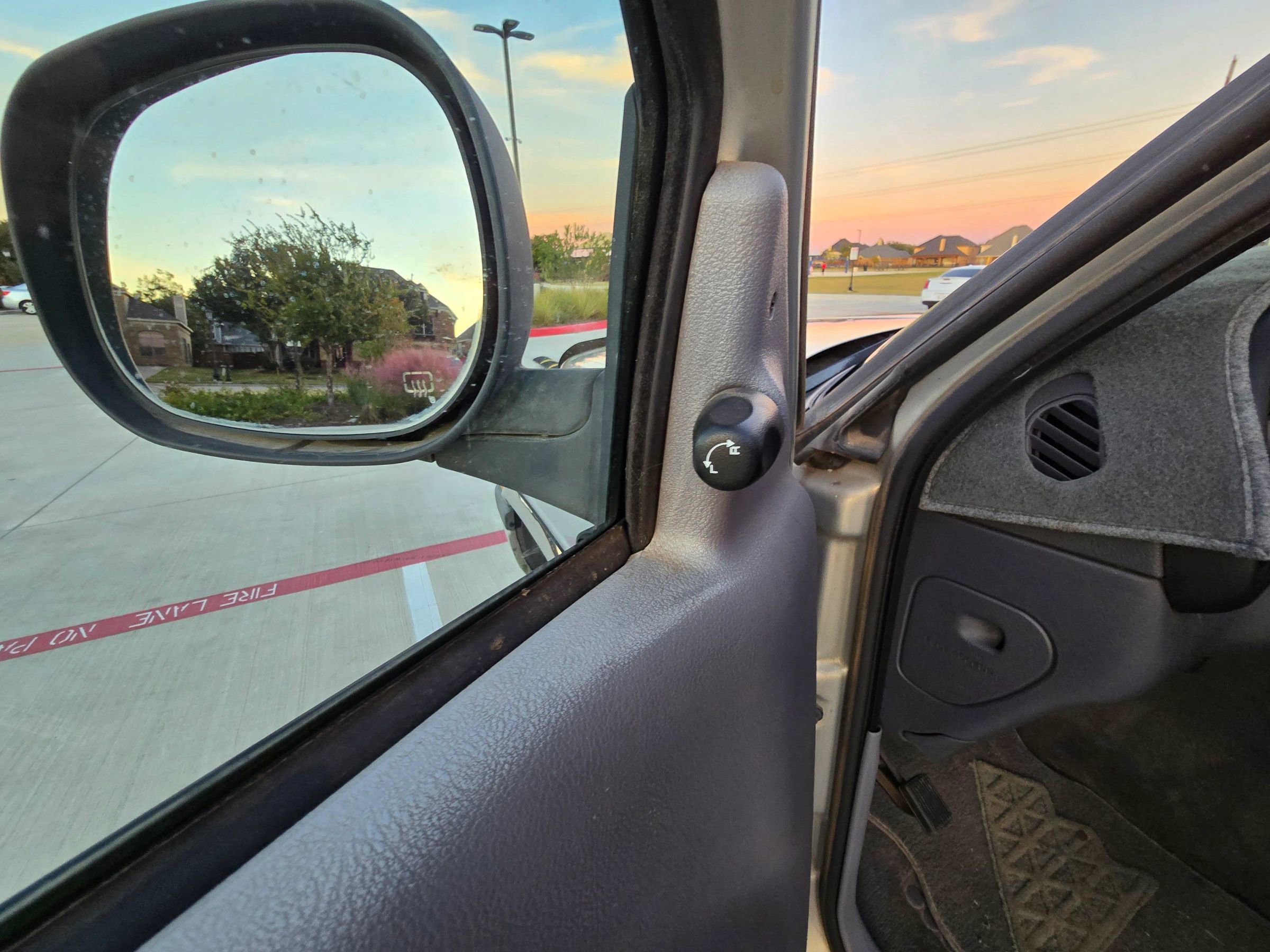 Used 1998 Dodge Ram 2500 Truck 2WD Quad Cab image 24