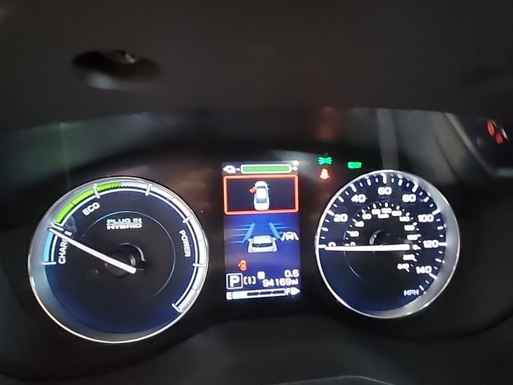 Used 2020 Subaru Crosstrek Hybrid image 31