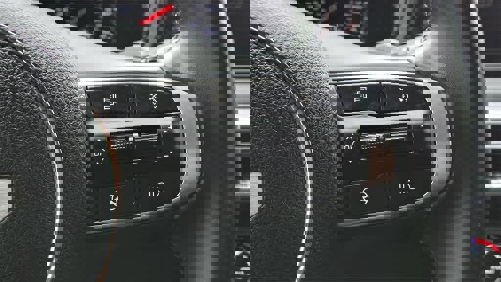 Used 2022 Kia K5 GT-Line image 11