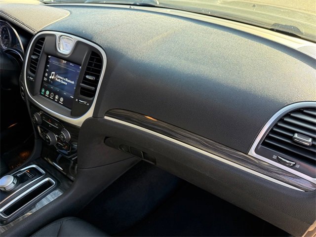 Used 2020 Chrysler 300 Touring w/ Sport Appearance Package image 22