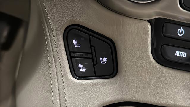 Used 2019 GMC Yukon Denali w/ Denali Ultimate Package image 33