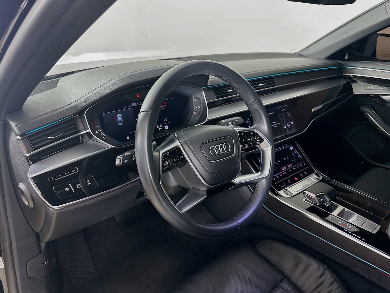Used 2023 Audi A8 L 3.0T w/ Comfort Plus Package AWD/4WD image 32