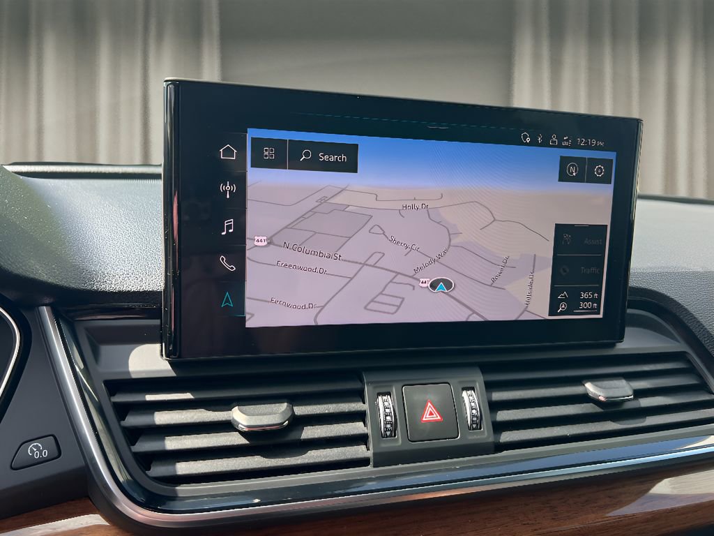 Used 2023 Audi Q5 e Premium Plus w/ Premium Plus Package image 27