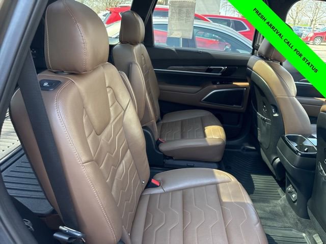 Used 2020 Kia Telluride SX w/ SX Prestige Package image 15