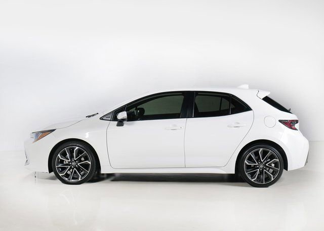 Used 2022 Toyota Corolla XSE image 6