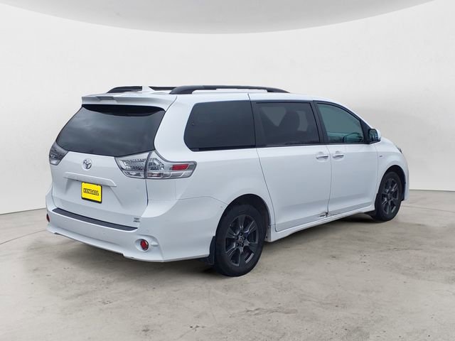Used 2020 Toyota Sienna SE w/ SE Preferred Package AWD/4WD image 5