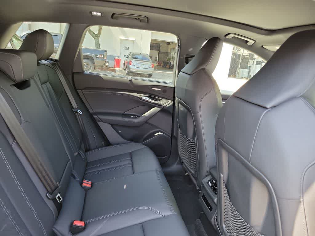 New 2027 Audi Q6 e-tron Premium Plus AWD/4WD image 21