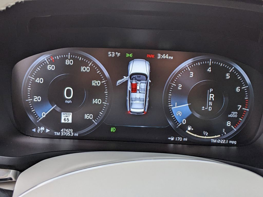 Used 2021 Volvo V60 T5 Momentum image 15