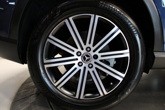 Used 2024 Mercedes-Benz GLE 450e 4MATIC image 36