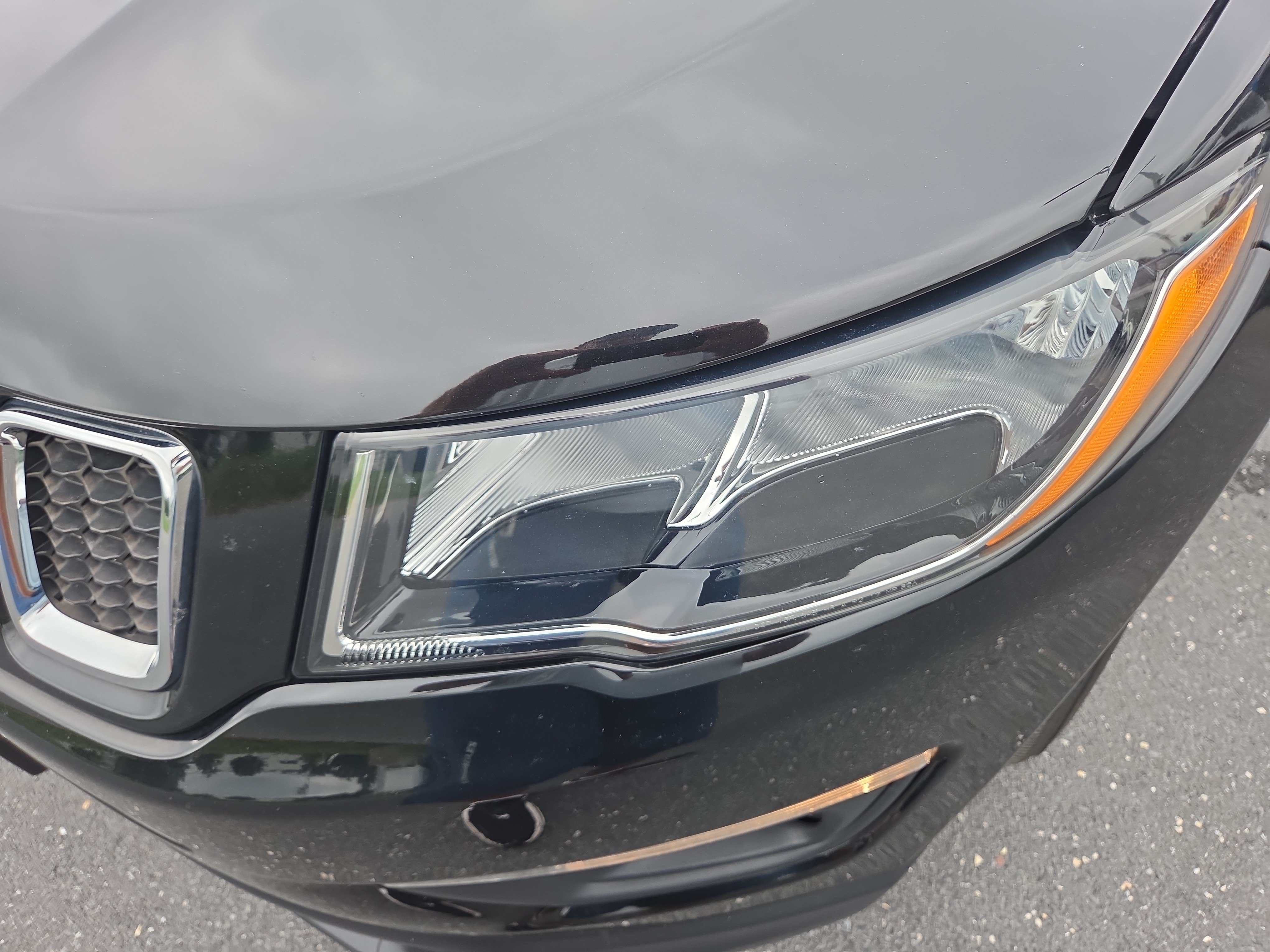 Used 2019 Jeep Compass Latitude w/ Cold Weather Group AWD/4WD image 21