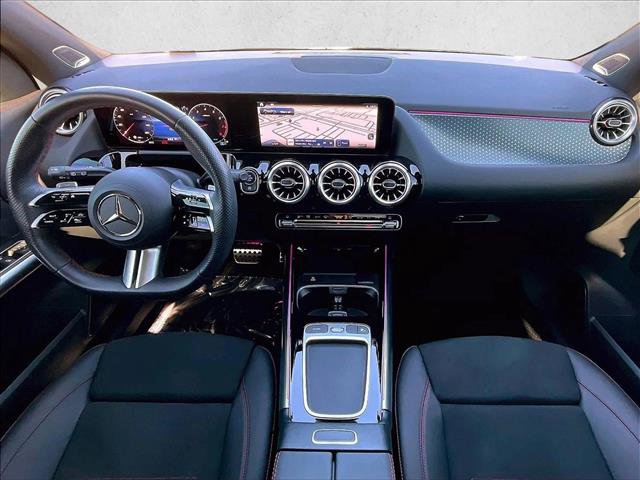 Used 2025 Mercedes-Benz GLA 250 image 16