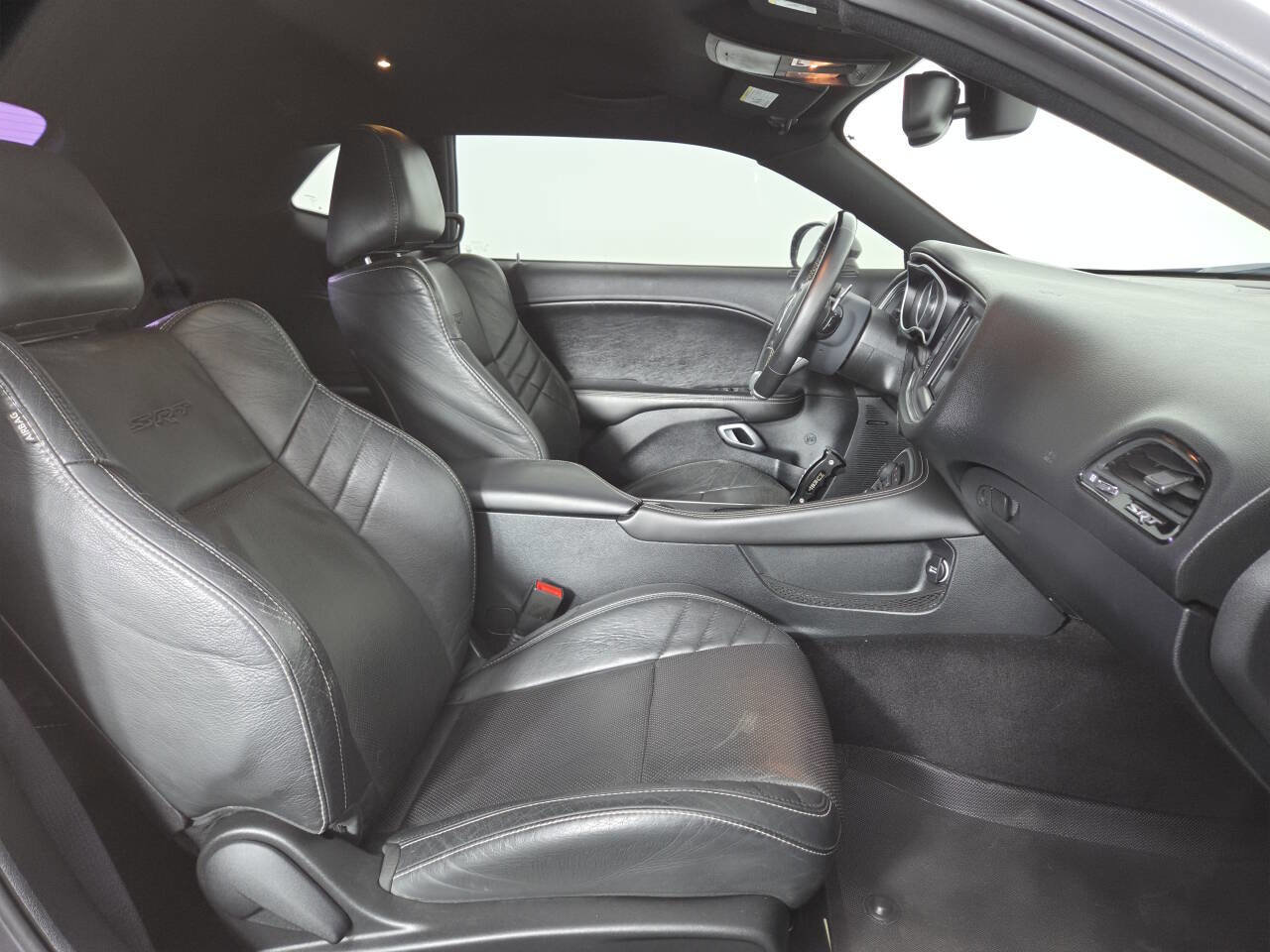 Used 2016 Dodge Challenger SRT w/ Technology Group RWD image 26