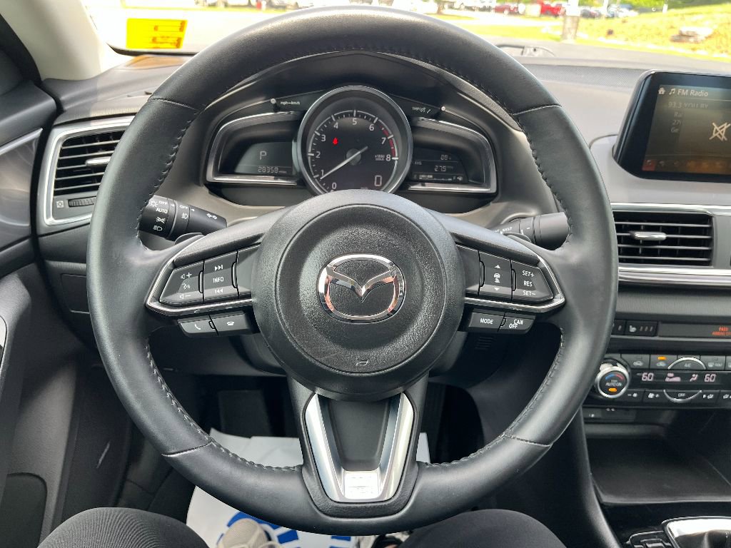 Used 2018 MAZDA MAZDA3 Grand Touring w/ Premium Equipment Package image 31