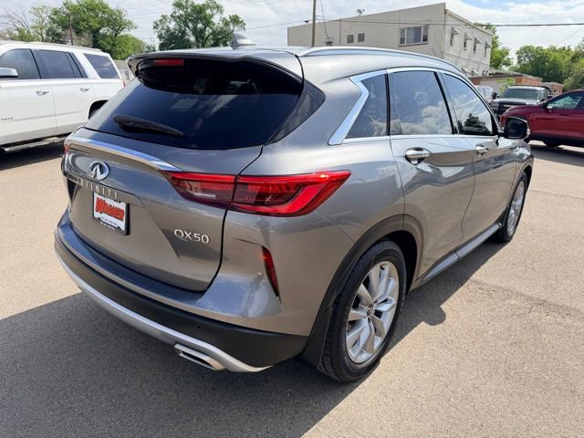 Used 2021 INFINITI QX50 Luxe AWD/4WD image 3