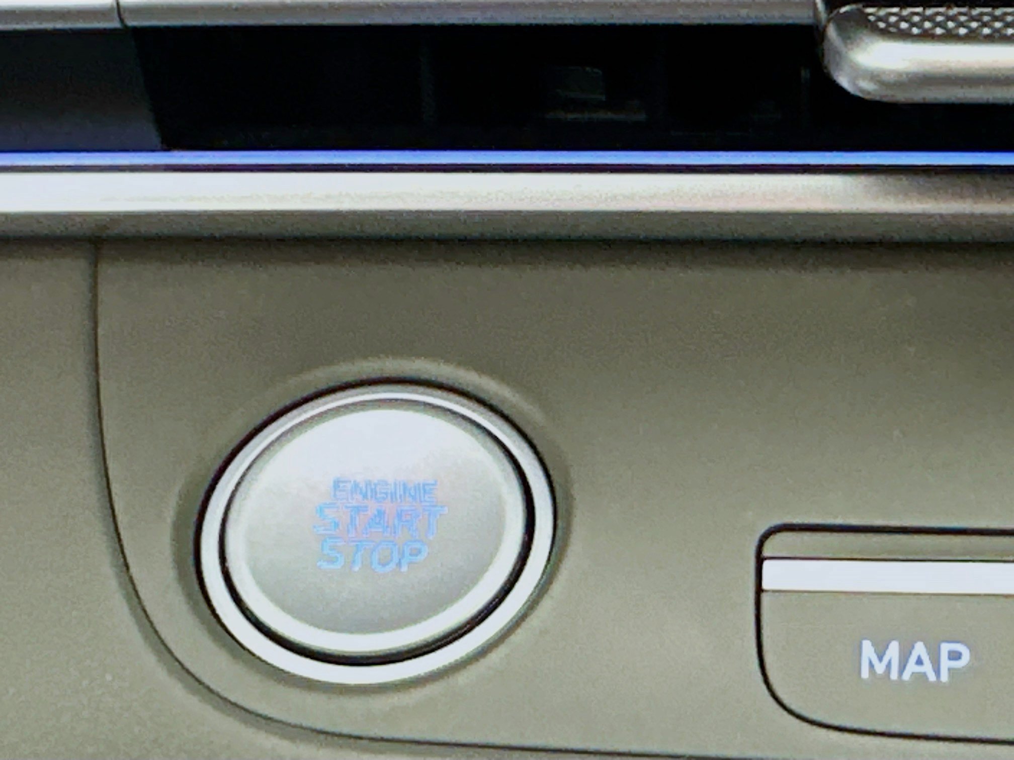 Used 2024 Hyundai Elantra SEL image 17