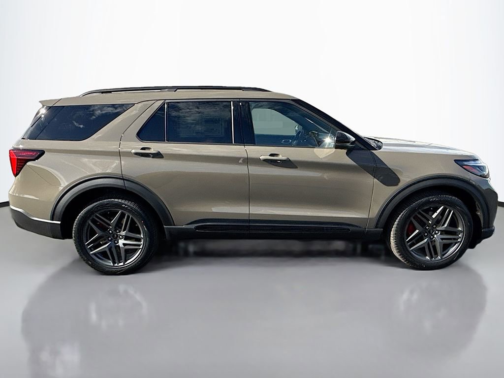 New 2026 Ford Explorer ST w/ Sun And Sound Package image 18