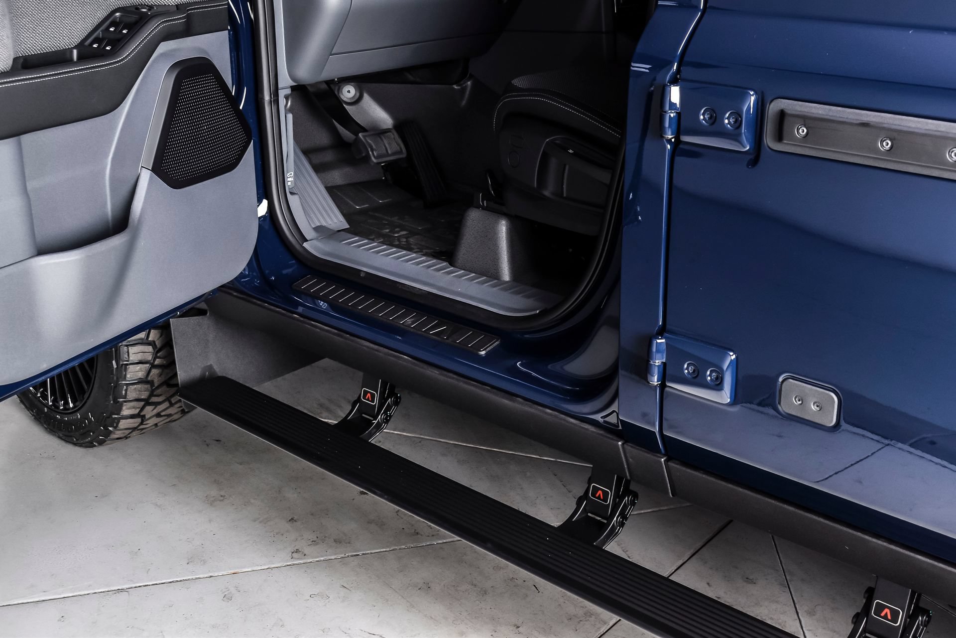 New 2026 INEOS Grenadier Station Wagon AWD/4WD image 14