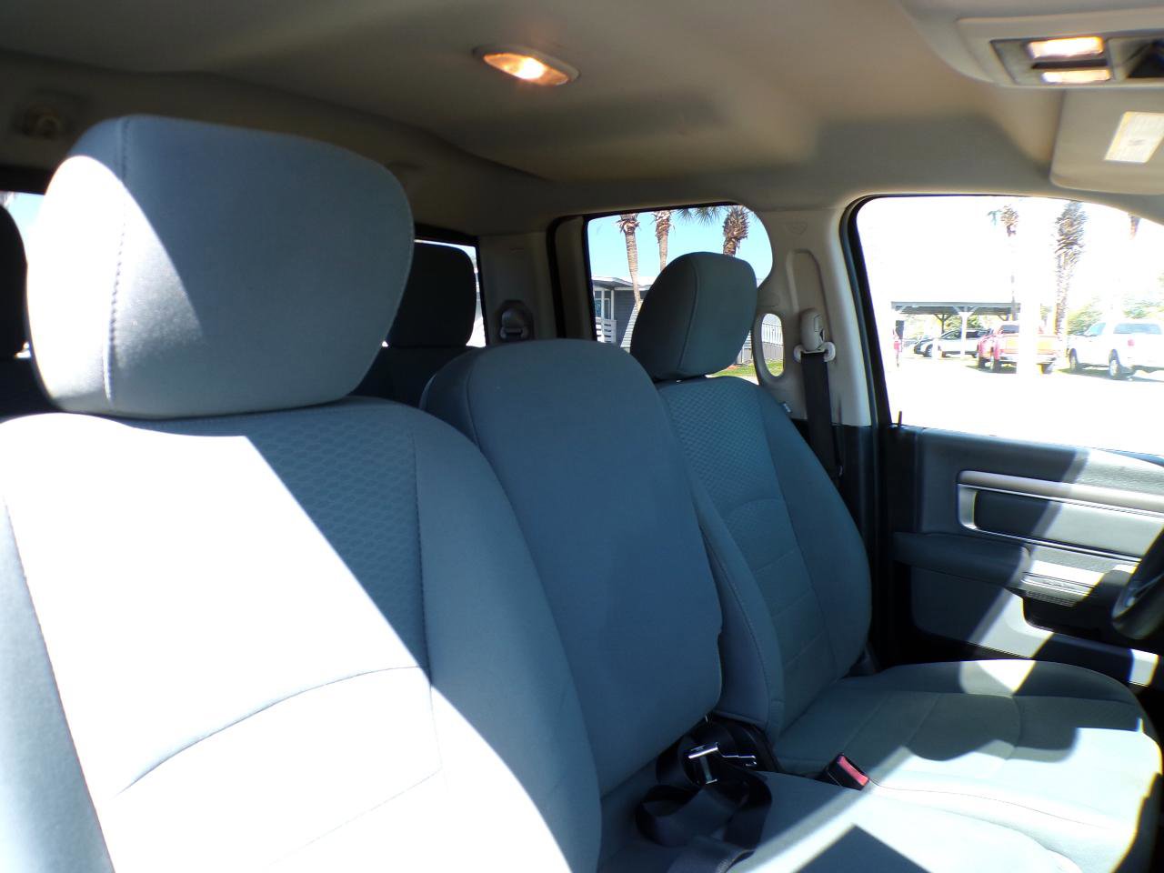 Used 2016 RAM 1500 Classic SLT image 20