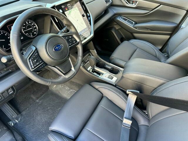 New 2025 Subaru Ascent Limited image 10