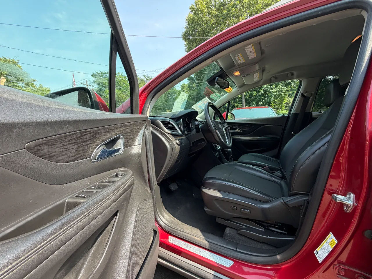 Used 2014 Buick Encore Convenience FWD image 17