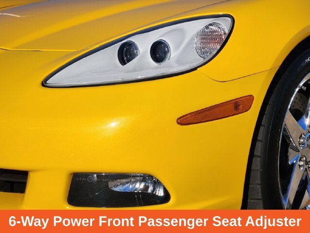 Used 2007 Chevrolet Corvette Coupe w/ Preferred Equipment Group RWD image 11