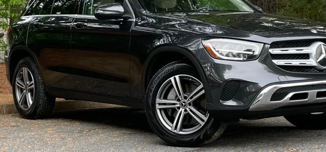 Used 2020 Mercedes-Benz GLC 300 w/ Premium Package image 9