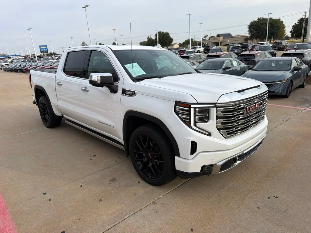 Used 2023 GMC Sierra 1500 Denali w/ Denali Reserve Package RWD image 7