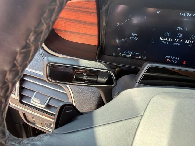 Used 2023 Lincoln Navigator L Reserve AWD/4WD image 25