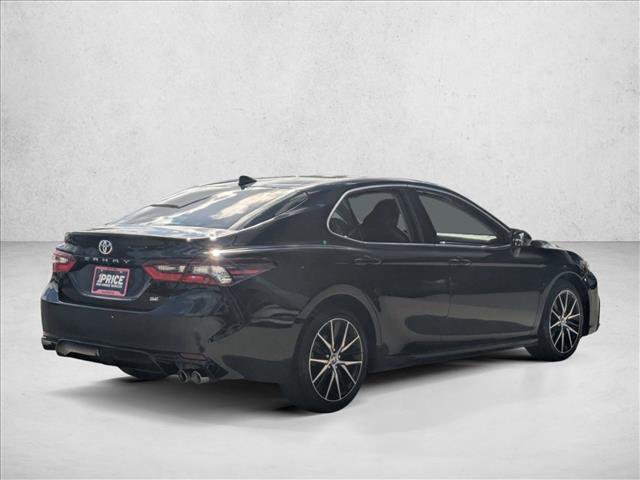 Used 2023 Toyota Camry SE image 5