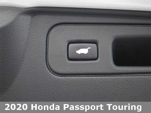 Used 2020 Honda Passport Touring image 30