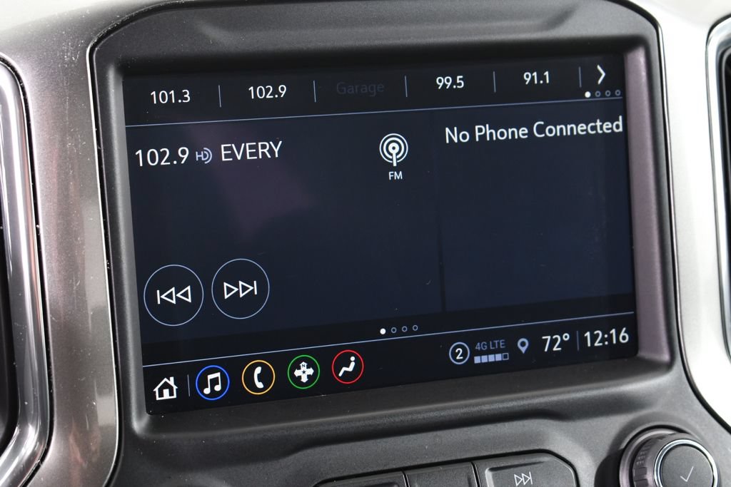 Used 2021 Chevrolet Silverado 1500 LT AWD/4WD image 26