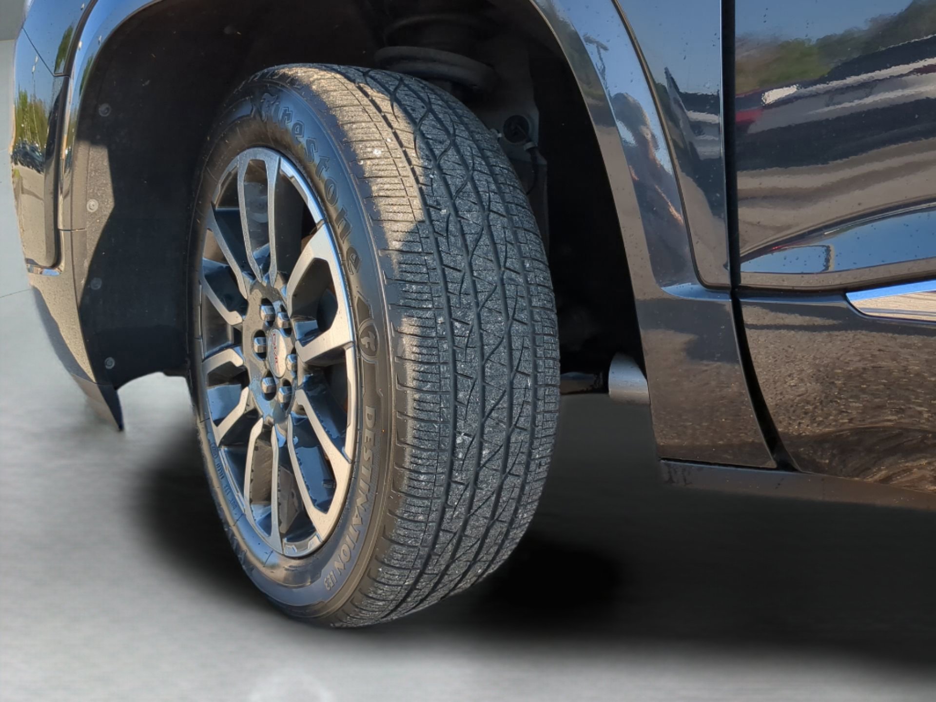 Used 2020 GMC Acadia Denali image 65