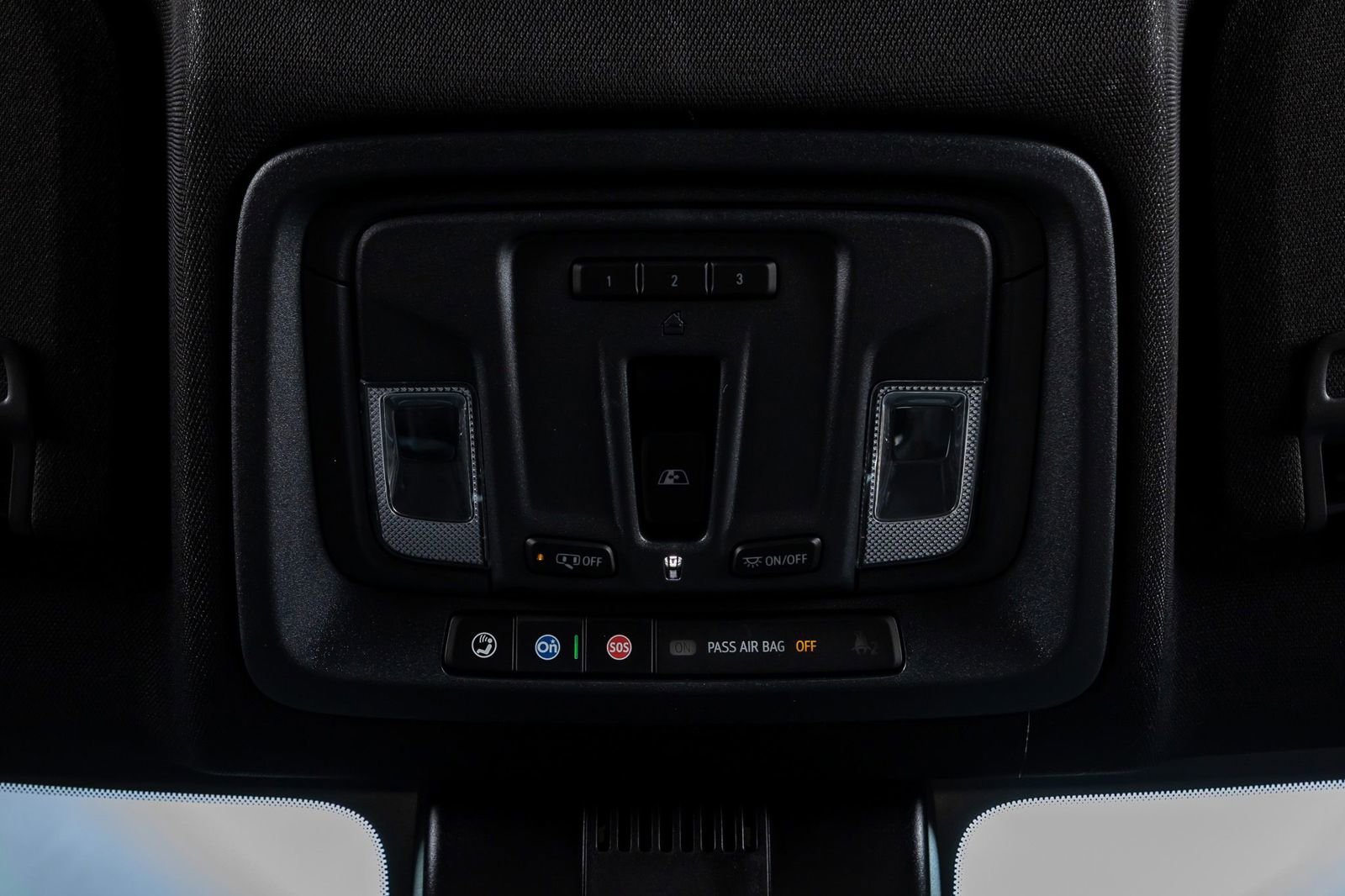 Used 2025 GMC Sierra 1500 AT4 w/ AT4 Premium Package image 28