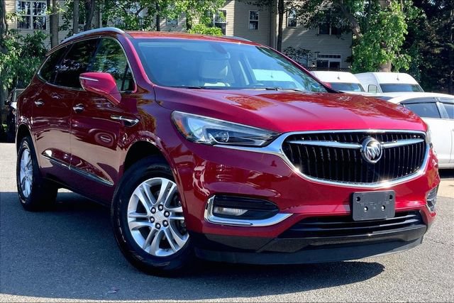 Used 2018 Buick Enclave Essence