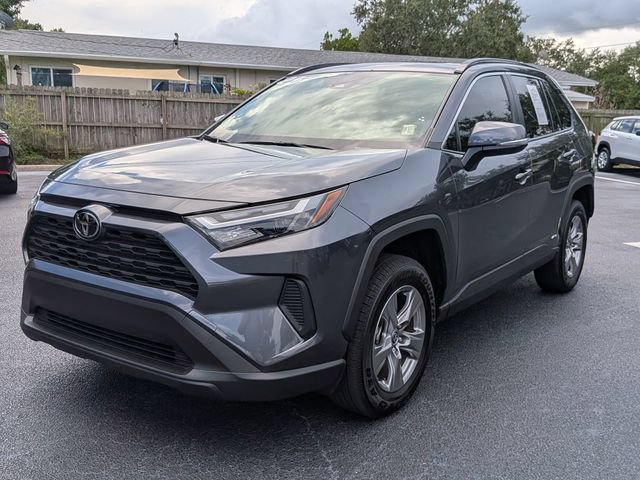 Used 2025 Toyota RAV4 XLE w/ Convenience Package AWD/4WD image 7