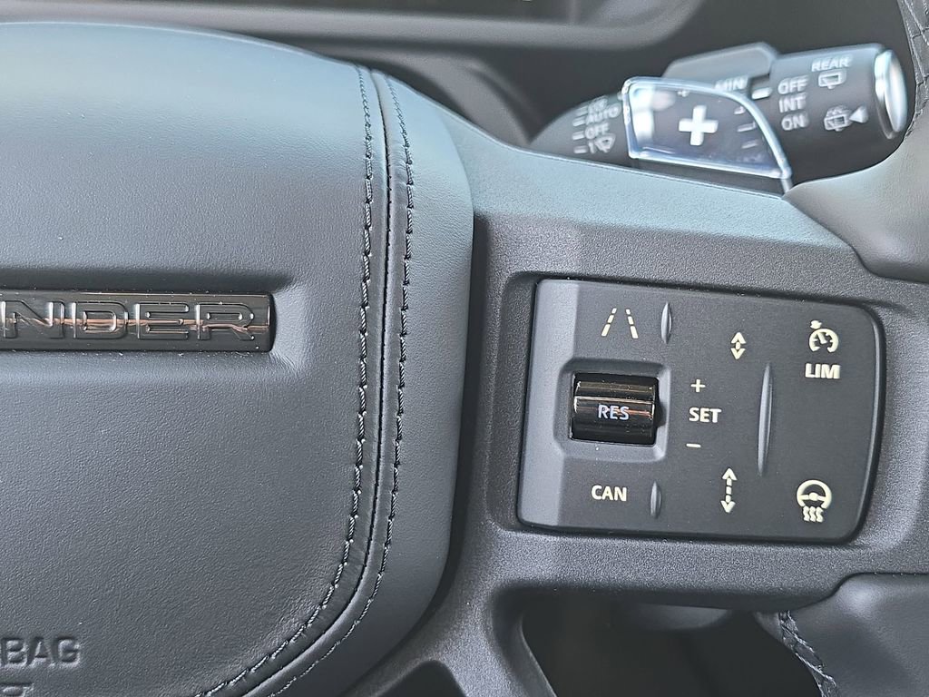 New 2026 Land Rover Defender 110 OCTA AWD/4WD image 18
